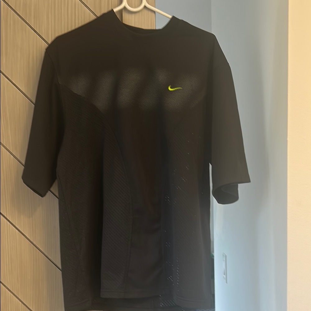 Nike Men's Black Sports Shirt
